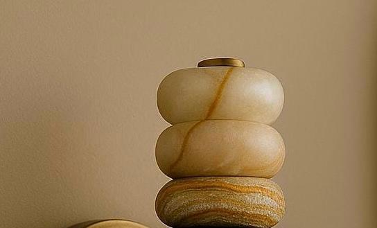 Alabaster Minimalist Wall Light Sconce with Gemstone, Mid Century Wall Sconce Light, Side bed Wall Light Fixture, Indoor Wall Lamp,